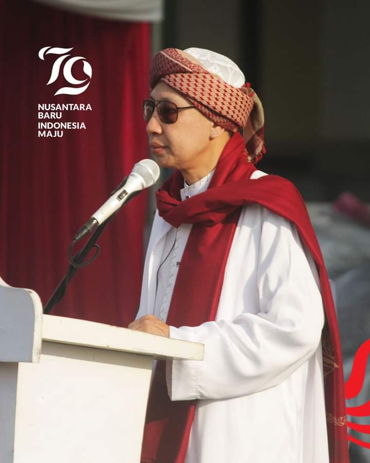 Ponpes Al-Bahjah Gelar Upacara HUT RI, Buya Yahya Berdo’a Begini Untuk Bangsa Indonesia