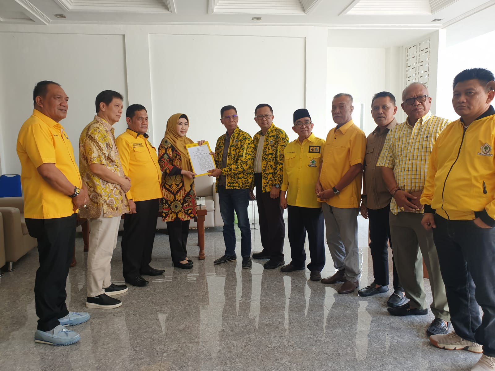 Yura, Partai Golkar Resmi Usung Dewi Handajani-Ammar Siradjuddin di Pilkada Tanggamus