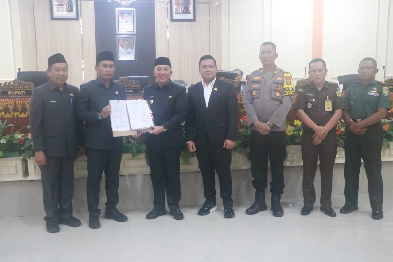 DPRD Tanggamus Gelar Paripurna Ranperda Penyampaian LHP dan Pendapat Akhir Kepala Daerah