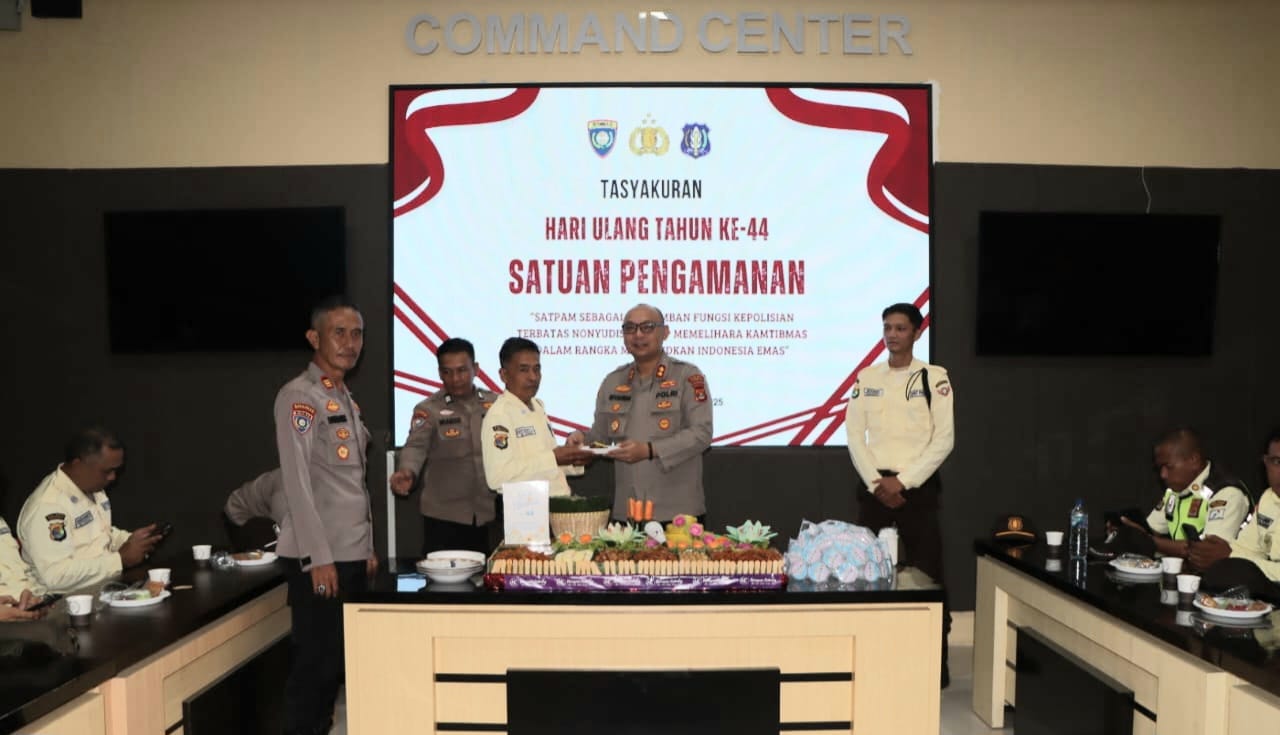 Polres Tanggamus Rayakan HUT Satpam Ke 44  di Aula Wirasatya