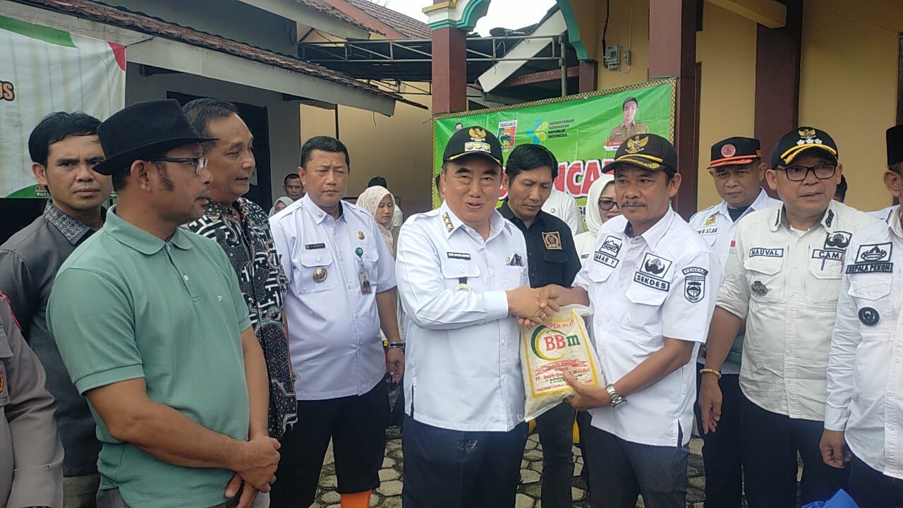 Bupati Tanggamus Tinjau Lokasi Banjir dan Salurkan Bantuan Bersama Forkopimda