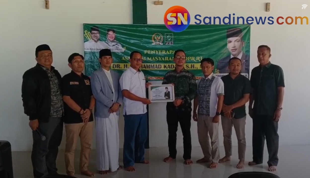 18 Ribu Pelajar Tanggamus Dapat Bantuan Program Indonesia Pintar Dari Anggota DPR RI Muhammad Khadafi