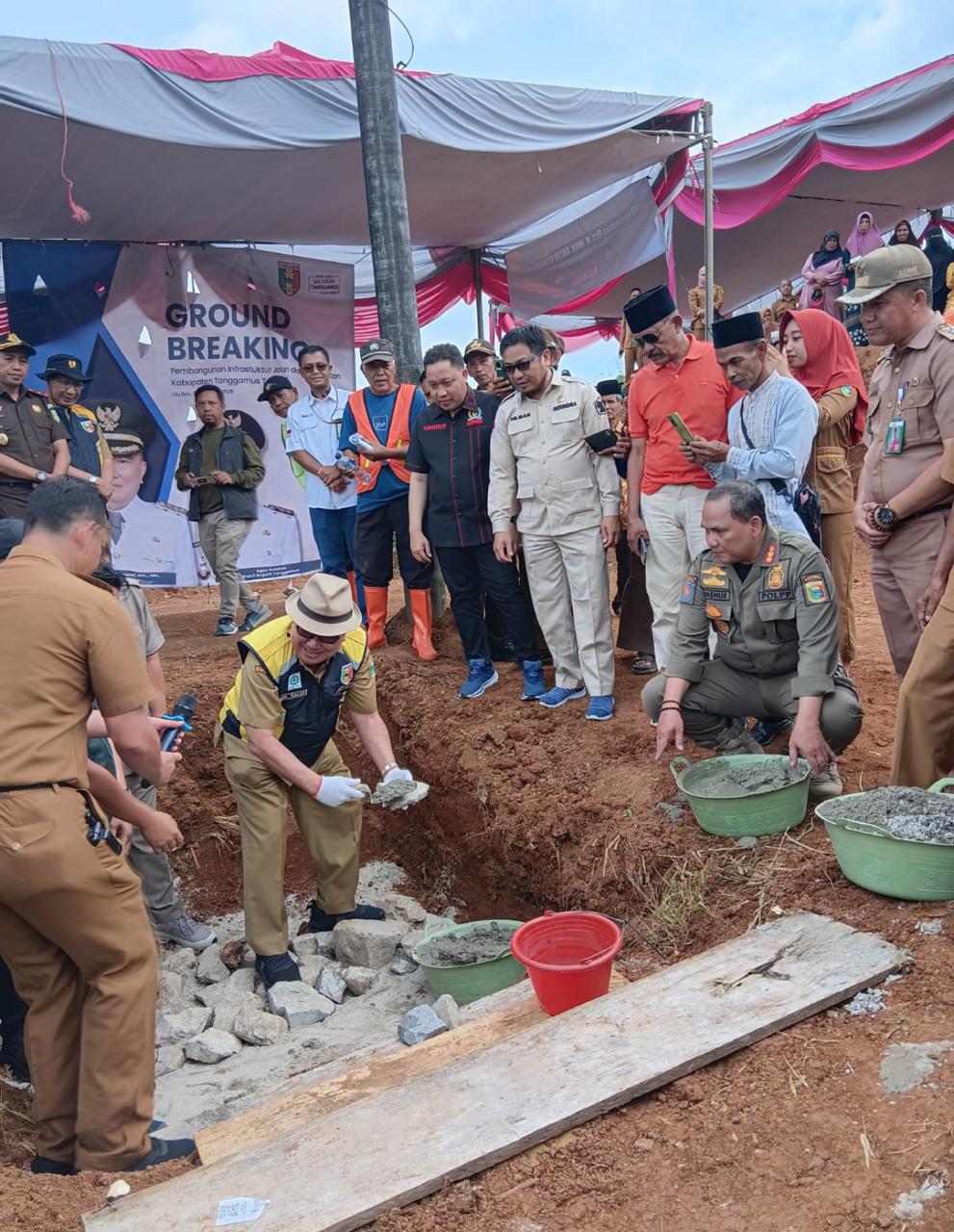 Groundbreaking Pembangunan Jembatan Ulu Semong, Bupati Tanggamus Minta Masyarakat Jaga dan Merawat