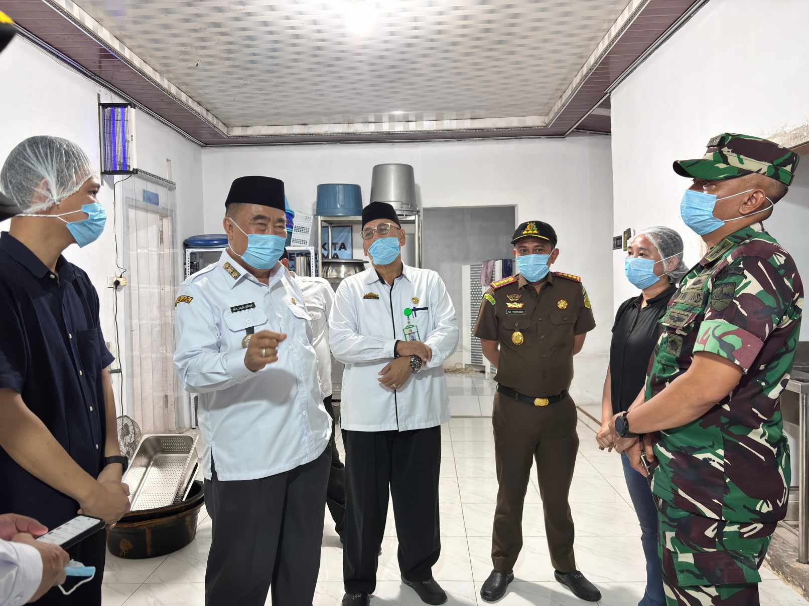 Pastikan MBG Aman Dikonsumsi, Bupati Tanggamus Sidak Dapur SPPG