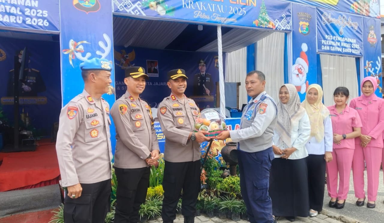 Kapolres Tanggamus dan Bhayangkari Beri Bingkisan Petugas Pospam Nataru, Wujud Dukungan di Tengah Pengamanan