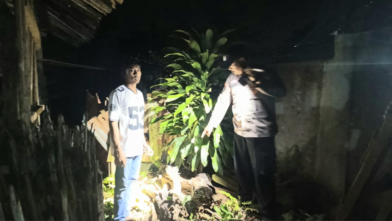 Polsek Sumberejo Identifikasi Penemuan Bayi Perempuan di Lubang Bekas Septiteng di Wonoharjo