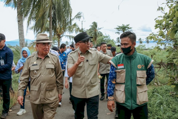Gubernur Lampung Tinjau Pembuatan POC di Tanggamus