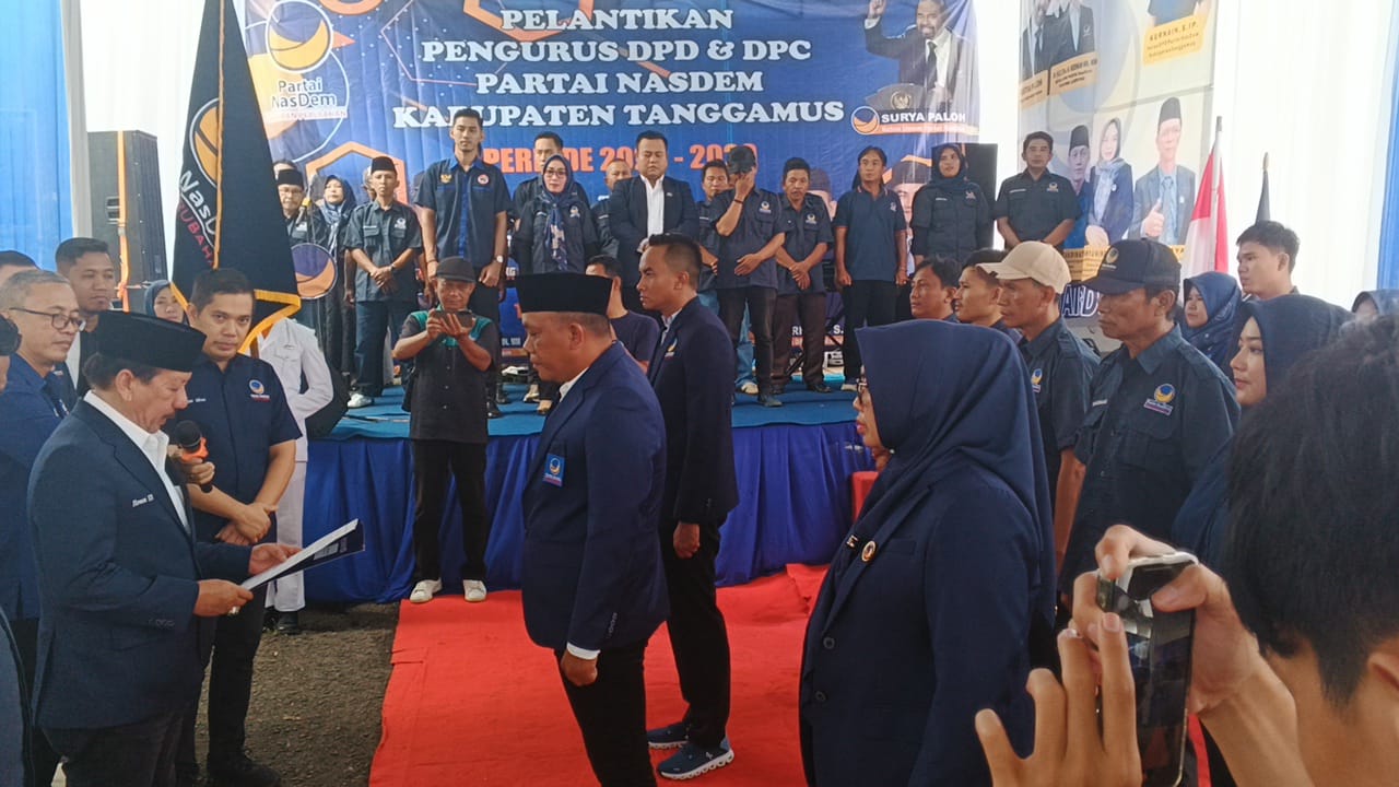 Herman HN Lantik Pengurus DPD dan DPC Partai Nasdem Tanggamus Periode 2025-2029