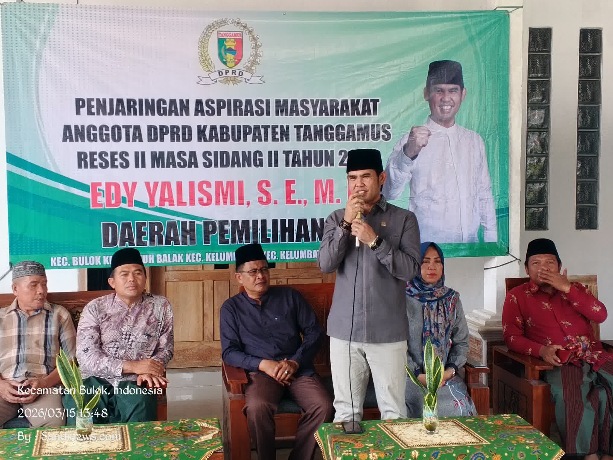 Edi Yalismi Gelar Reses di Bulok: Perbaikan Akses Jalan Pugung Bulok Akan Terealisasi di Tahun Ini.