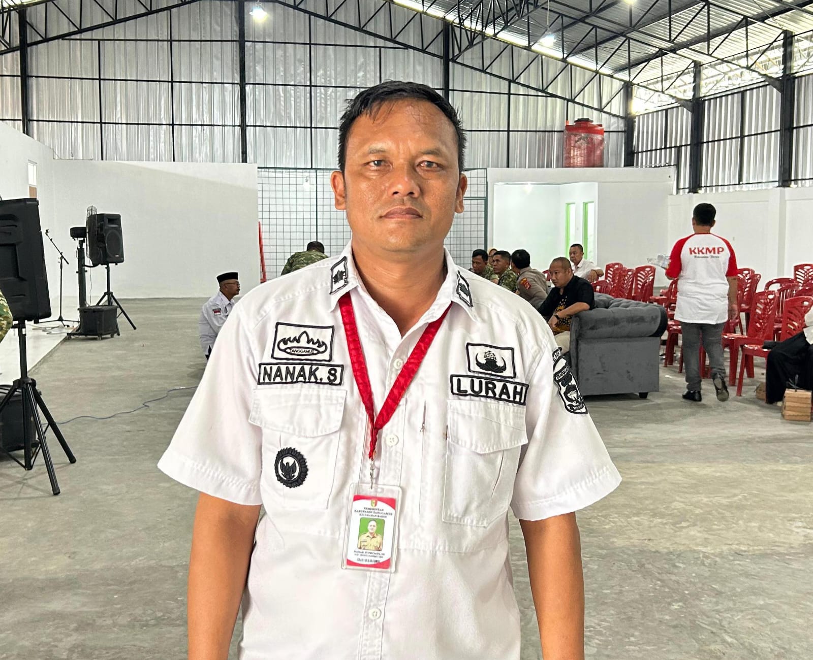 Tiga Warga Baros Curhat ke Waka DPRD Tidak Dapat Bansos, Lurah : Salah Satu Warga KK Bermasalah, Dipake Untuk 10 Rekening Listrik