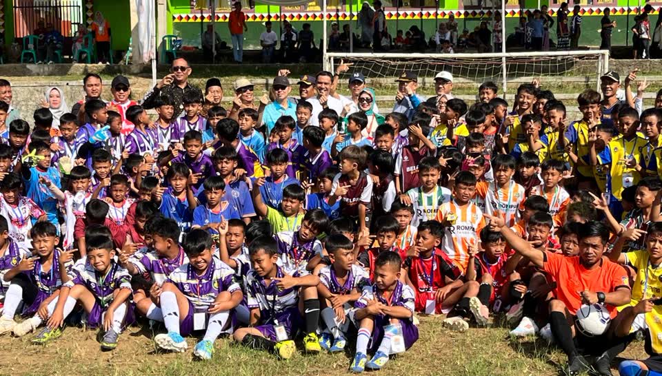 Bidik Talenta Muda Berbakat, Mas Wabup Resmi Buka Kompetisi Sepak Bola SSB U-12