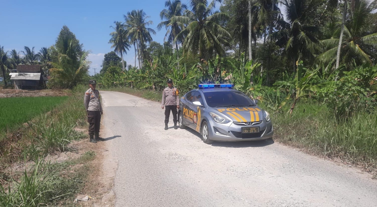 Polsek Pugung Patroli Antisipasi Dugaan Pungli di Perbatasan Binjaiwangi–Tanjung Kemala